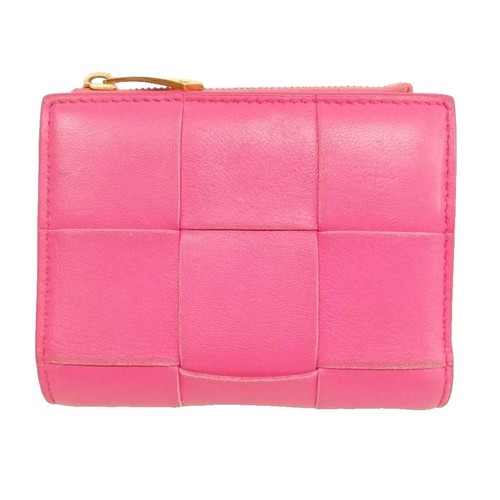 Bottega Veneta Maxi Intrecciato Cassette Bifold Wallet Leather Women's Pink