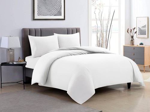 Duvet Cover and Fitted Sheet 4pc Set - Includes Duvet Cover, Fitted Sheet, an...