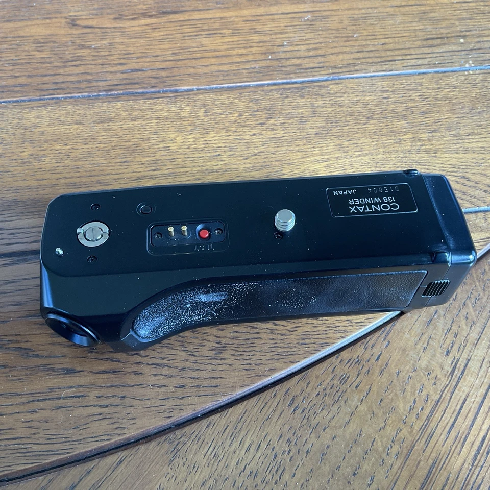 Contax 139 Winder  - Image 2 of 4