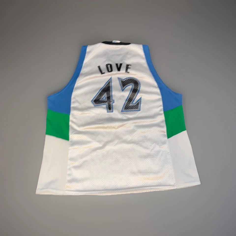 Vintage Youth Kevin Love 42 Timberwolves NBA Jersey Boys Sz 14-16 Park Antony - Image 2 of 2