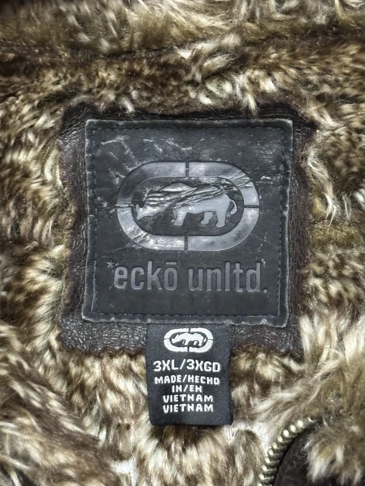 Ecko Unltd Faux Fur Leather Bomber Jacket Men Size 3XL Y2K - Image 2 of 3