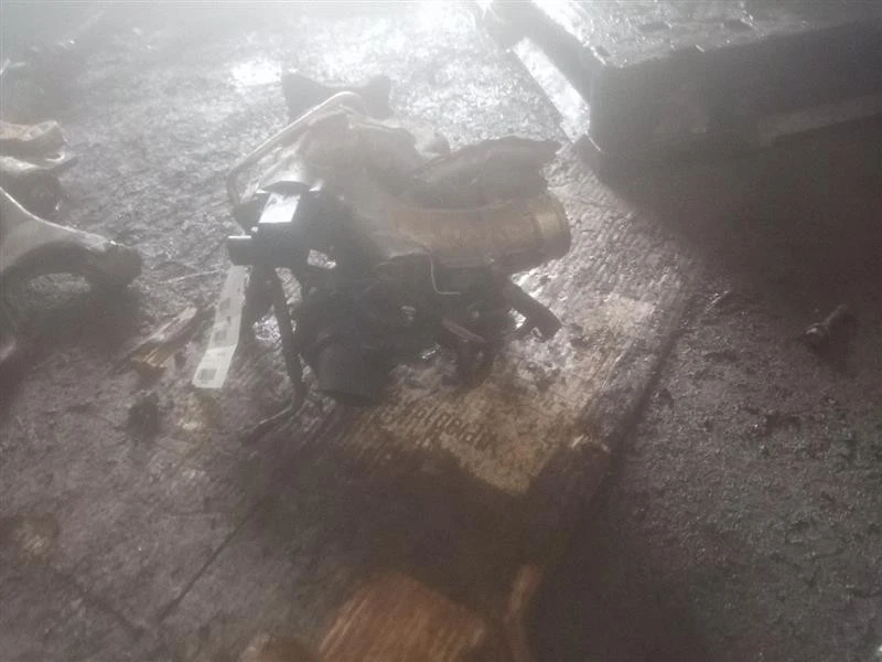 Used Exhaust Manifold fits: 2007 Volkswagen Passat 2.0L gasoline Grade A — 第 4/4 张图片