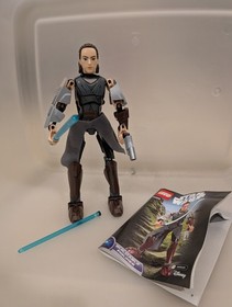 LEGO Star Wars: Rey Buildable Figure (75528) - 100% Complete Build