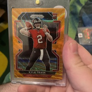 2021 Panini Prizm - Kyle Trask - Rookie Orange Wave Prizm /60