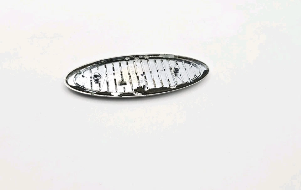 Ford Crown Victoria 2003-2011 parrilla delantera emblema logotipo insignia signo Foto 3 de 3