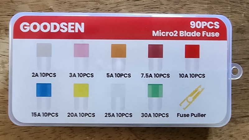 REDUCED! Goodsen 90 Piece Micro2 Blade Fuses Kit - 1 Extra 5A, 1 Missing 25A