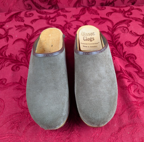 Swedish Connection: Olsson Clogs (EU38/US7.5W) Vintage, Suede, Hand Carved