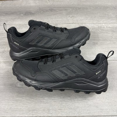 Adidas Terrex Tracelocker 2 Low ''Triple Black'' - Größe UK 9 / EU 43 2/3