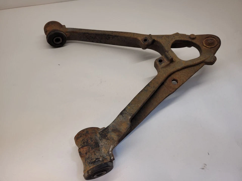 07-13 GMC SIERRA 1500 PICKUP PASAJERO BRAZO DE CONTROL INFERIOR DELANTERO DERECHO Foto 4 de 4