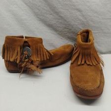 Minnetonka 6.5 Concho Ankle Boots Fringe Native Moccasins Boho Western Bead Boot