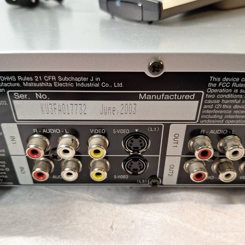 Panasonic DMR-E80HP Lettore DVD HDD registratore con telecomando - Foto 8 di 13