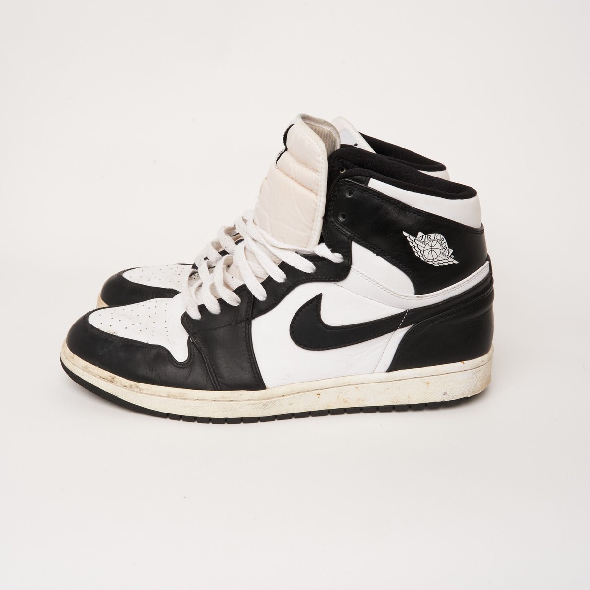 NIKE Air Jordan 1 Retro High Og Mens Shoes Size 12 Black/White Jordan 1 Retro High OG  main image 2