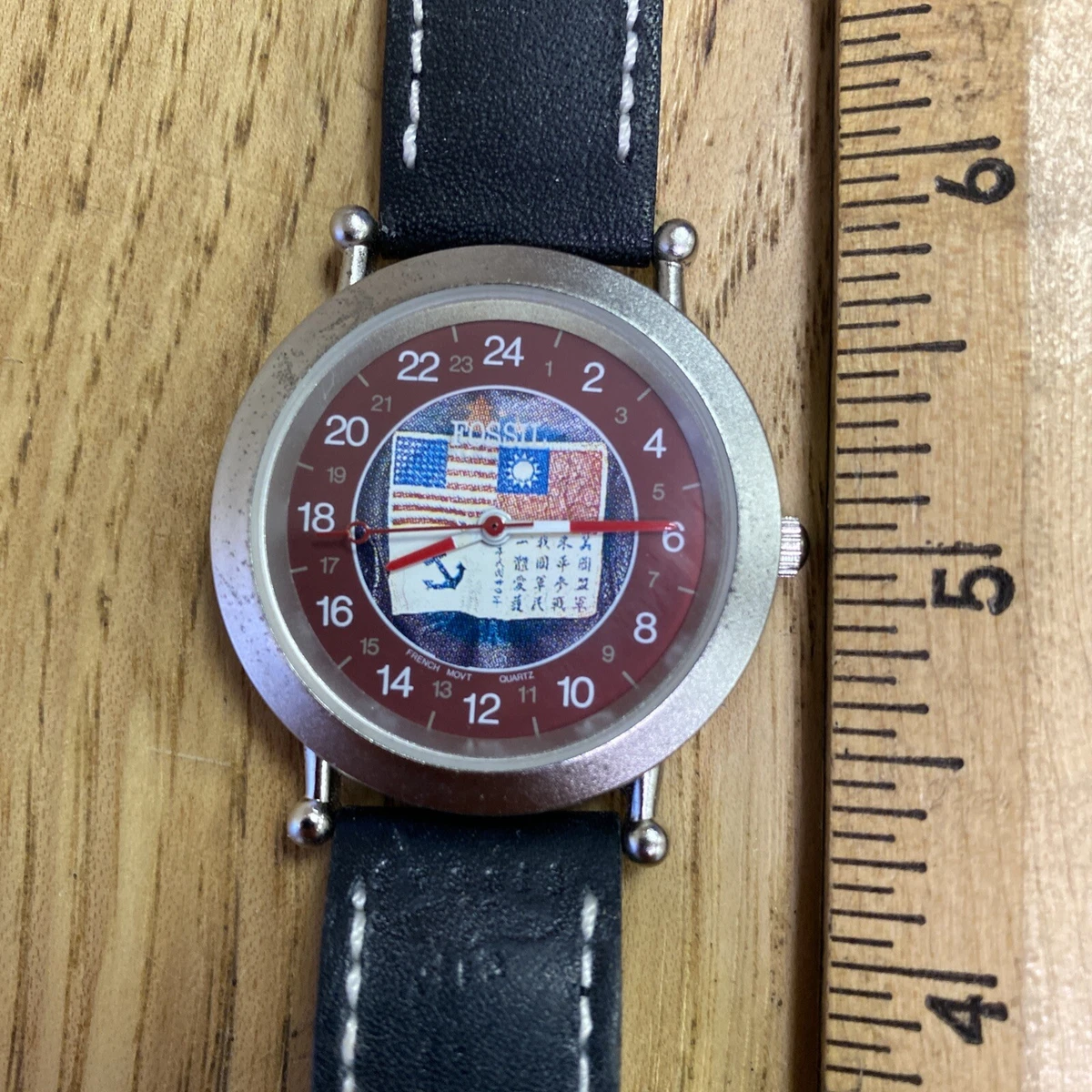 1990s fossil brand watch flags design black leather good condition