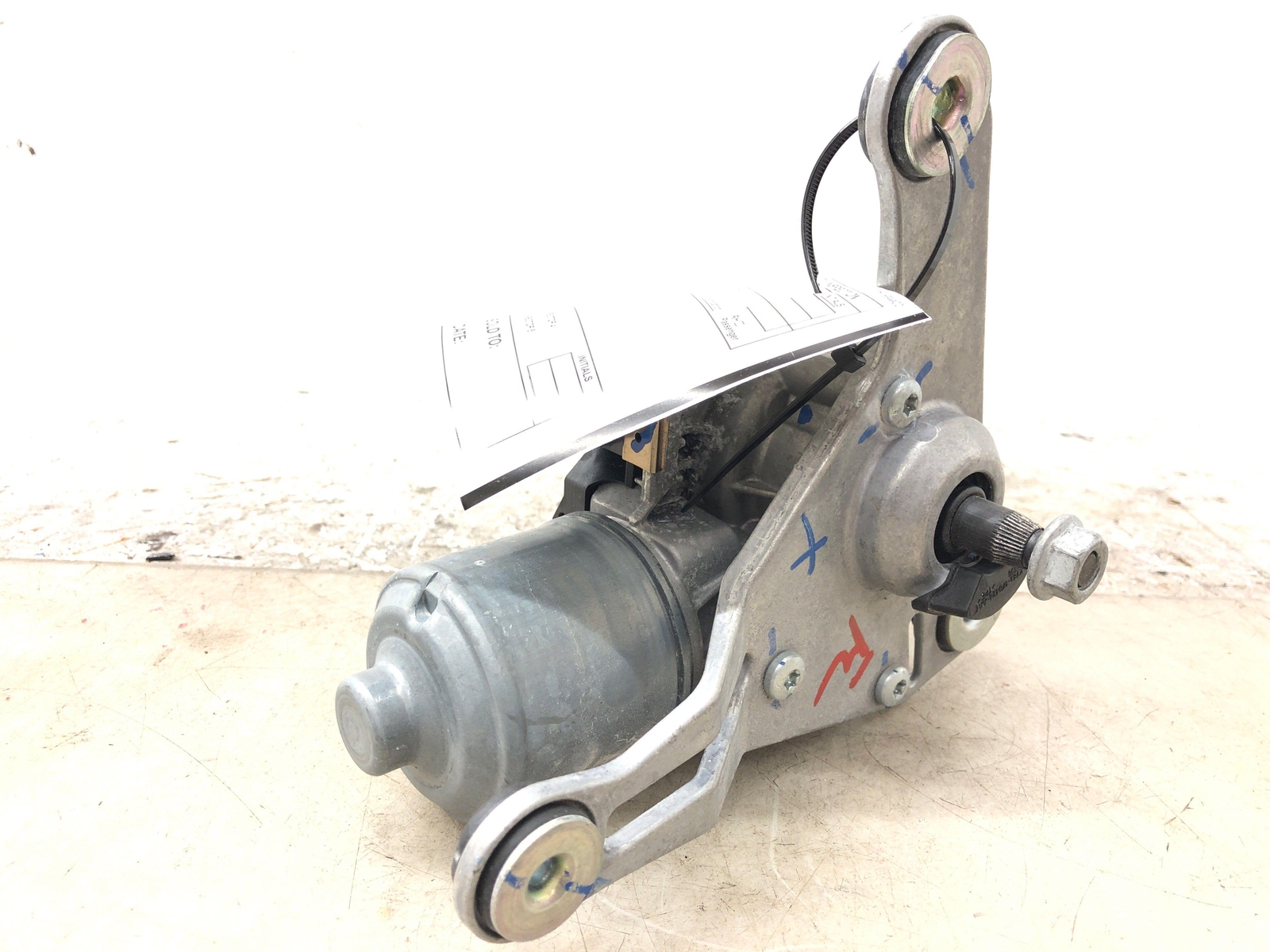 2019-2023 ASTON MARTIN VANTAGE LEFT WINDSHIELD WIPER MOTOR KY63-17503-AB OEM