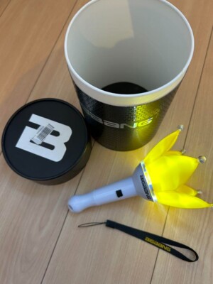 BIGBANG Official Light Stick Pen White version Model 2011 Concert