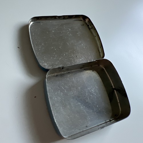 Vintage White Unicorn Tin Trinket Metal Pill Box 2" Hippy Flowers 1960s Blue - Picture 6 of 7