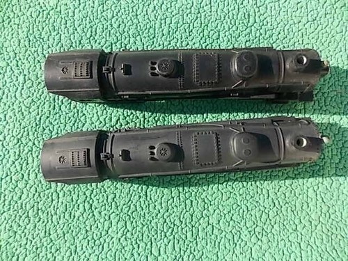 283 & 282 American Flyer PACIFIC LOCOMOTIVE BODYS for Repair Lot E - Picture 5 of 5