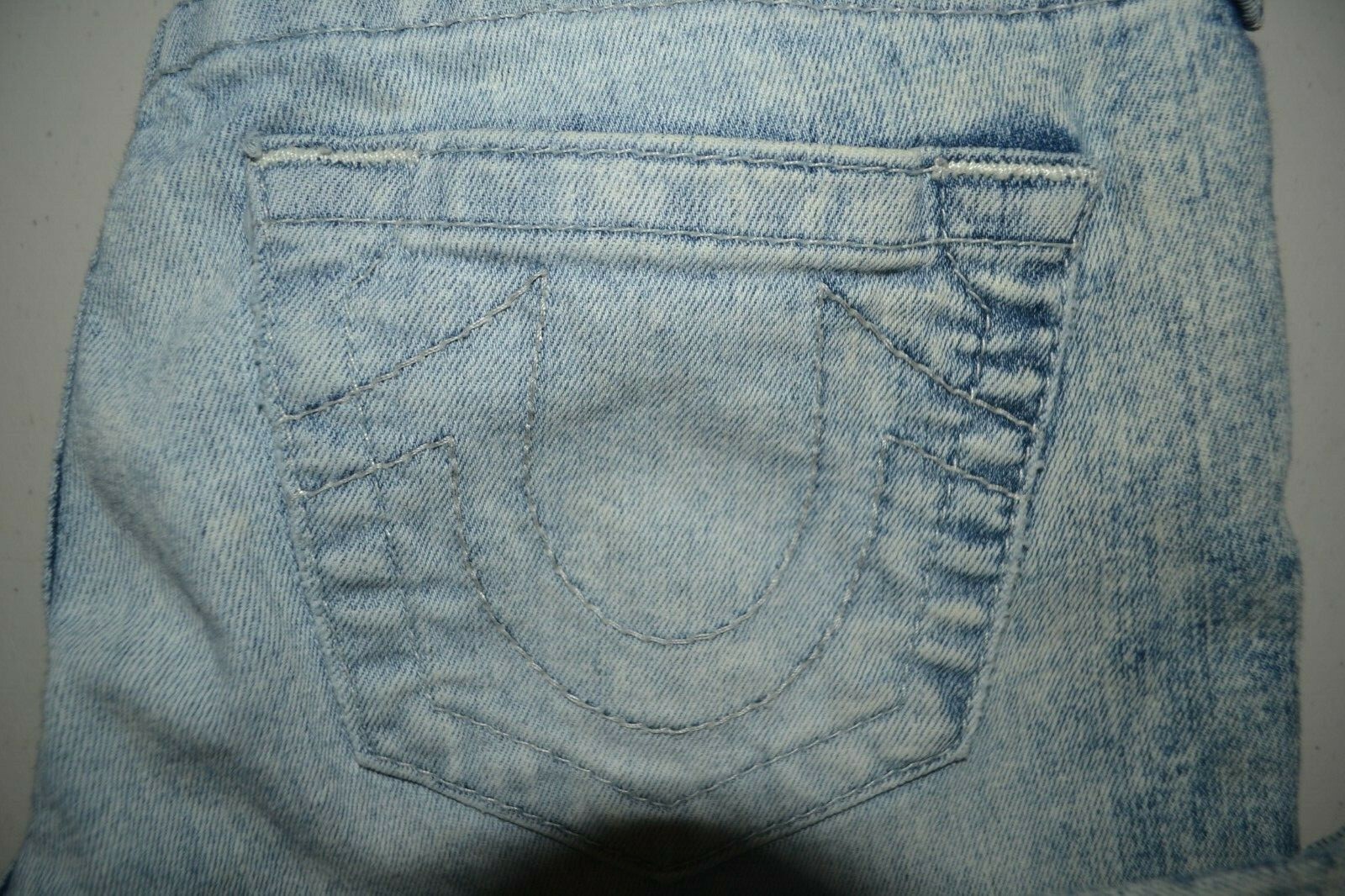 True Religion Women's Skinny Bleached Out No Pocket Flaps Denim Jeans Sz 26x31 thumbnail 2