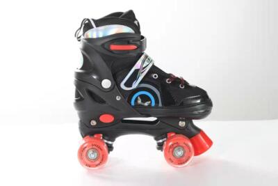 California Pro Chicago Adjustable Quad Rollschuhe schwarz - optionale Skatetasche