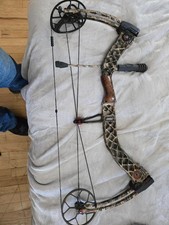 Matthews Creed 60lb RH 29In draw.