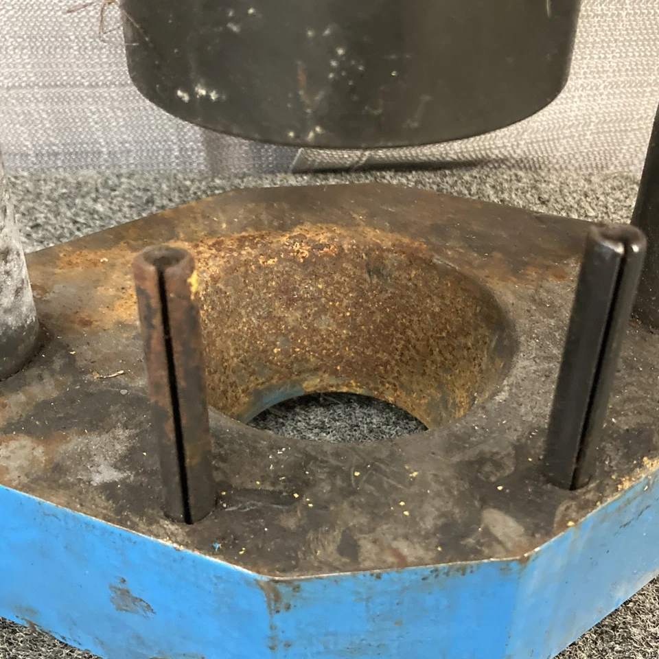 Genuine Dayco EC-30 Hydraulic Crimper - Image 3 of 4