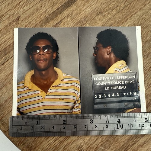 VTG Original 1980s MUG SHOT Photo African American man shades Louisville KY - Picture 4 of 4