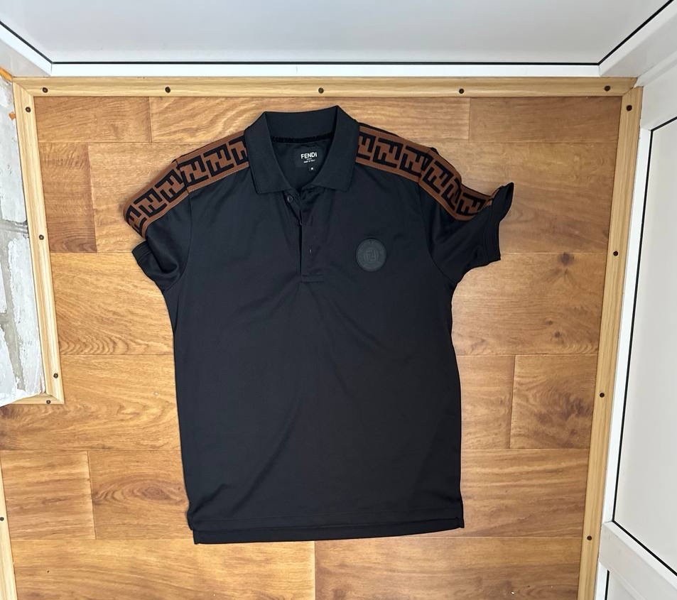 1Fendi FF Monogram Short Sleeve Shirt – Brown & Black – Men’s Medium/Large