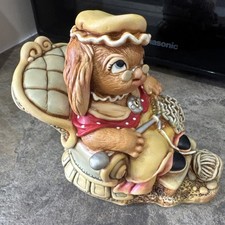 Pendelfin Stoneware Rabbit “Gran”. Hand Painted Made In England. Excellent