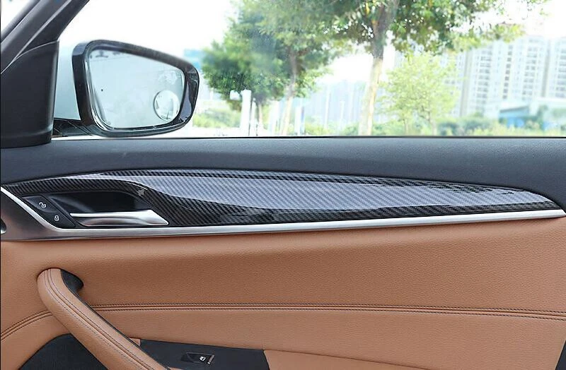 Tira de cubierta de panel de puerta interior de fibra de carbono ABS para BMW Serie 5 2018-2022 Foto 3 de 4