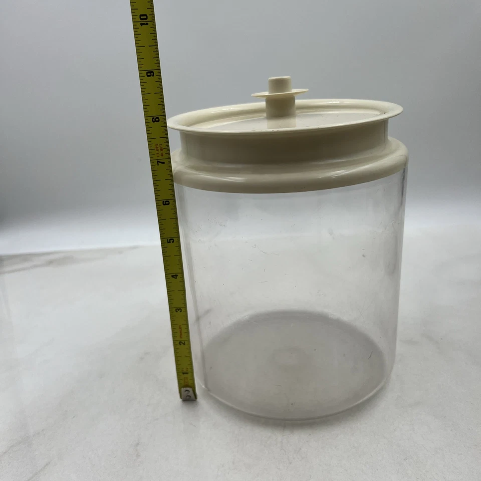 Vintage Tupperware Cannister Storage Container Retro Airlock Button Lid Set of 5 - Image 3 of 4