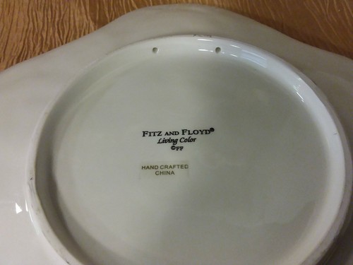 Two (2) Fitz & Floyd 'Living Color" Collection Handcrafted Decorative Plates 8" - Picture 9 of 12