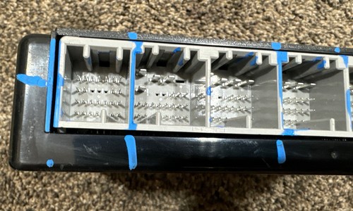 23A023 Chevrolet GMC Body Control Module BCM 15878753 - Picture 4 of 8