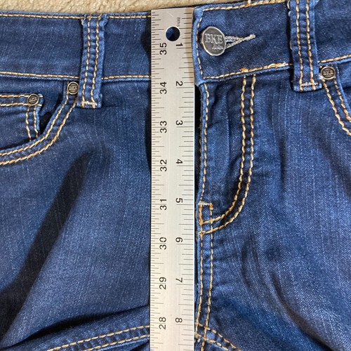 Buckle BKE Dakota Womens Jeans Size 28R (30 x 29.5) Blue Denim Bootcut Pants - Picture 4 of 13