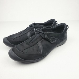 clarks asney slip on