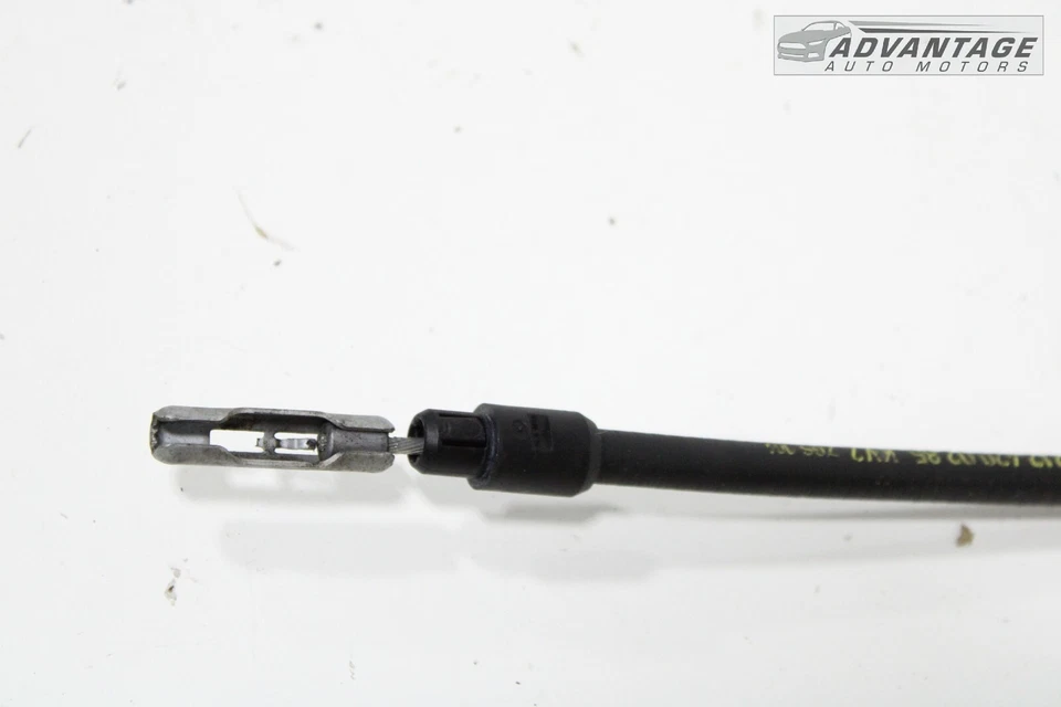Mercedes E350 W212 2010-2016 línea de cable central de freno de estacionamiento de emergencia OEM Foto 3 de 4