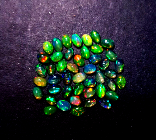 Natural Green Ethiopian Opal Oval Cabochon Loose Gemstone 32 Pcs 10 CT 4x6 MM - Picture 1 of 5