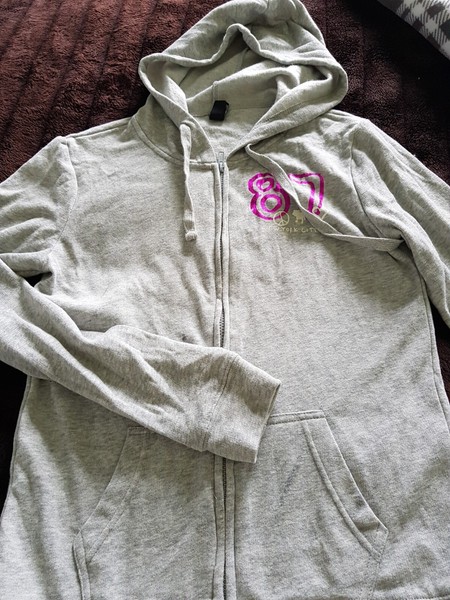 RU  Womens Grey Zip Front Hoodie Activewear Size M 10-12  Very Soft & COMFY 