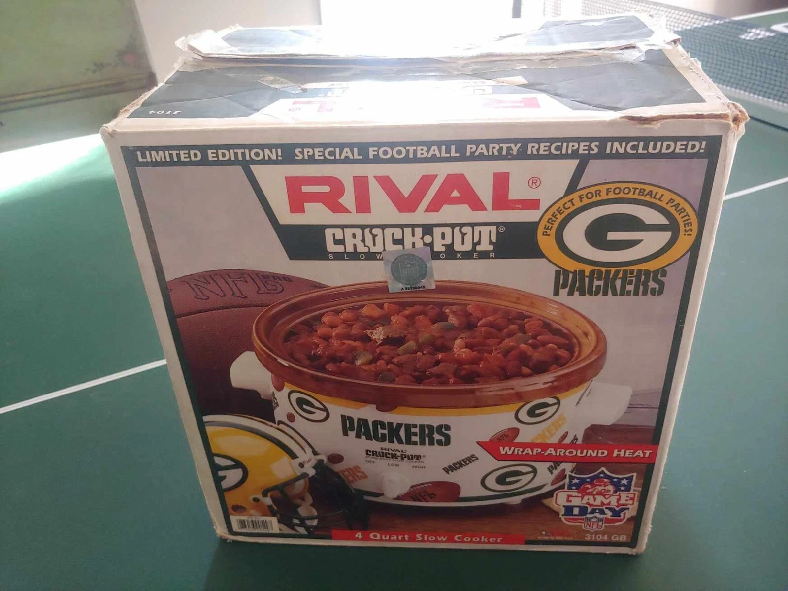 Vtg GREEN BAY PACKERS Rival Crock Pot Slow Cooker 3104 **COLLECTOR BOX ONLY**