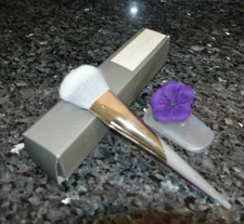 Complex Culture press & set bronzer brush new in box 