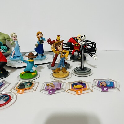 Lot of 21 Disney Infinity Characters Figures | eBay