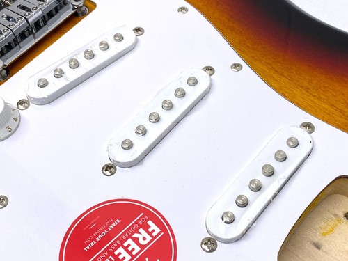 OEM Fender Squier STRAT BODY w/ 2-POINT TREMOLO 3-Tone Sunburst Guitar Affinity - Picture 10 of 19