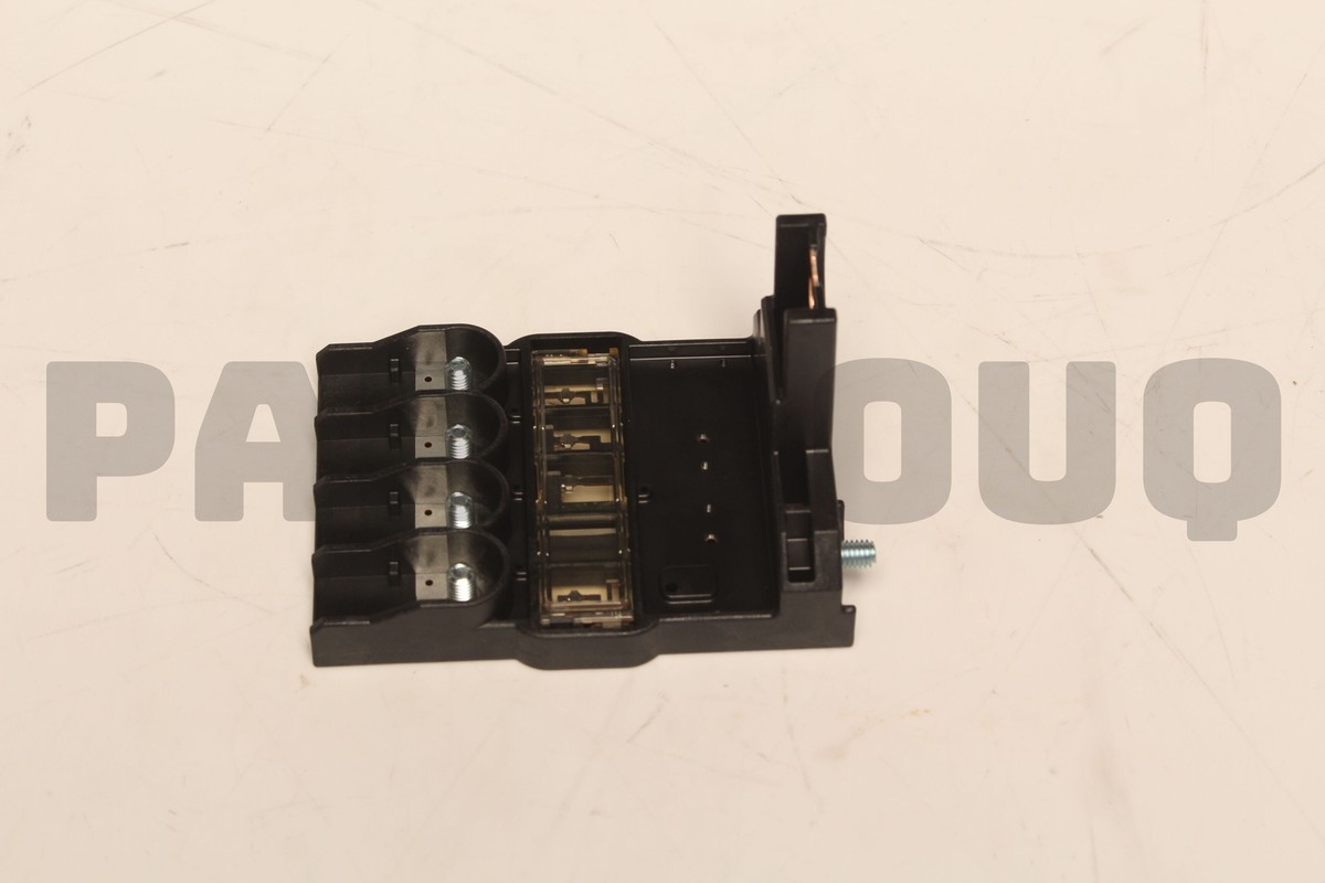 8262047090 Genuine Toyota BLOCK ASSY FUSIBLE 82620-47090 | eBay