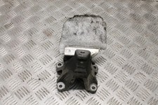 Support moteur Audi 70