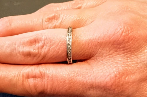 925 Sterling Silver Pretty Channel Set CZ Full Eternity Band Ring Stackable