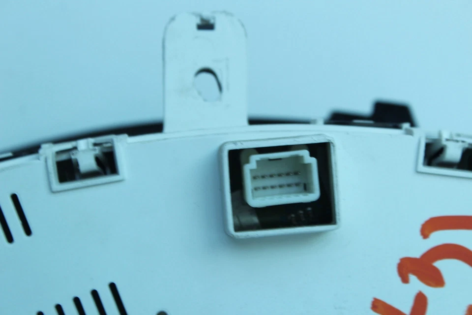 08 09 NISSAN ARMADA, 09 NISSAN TITAN КЛАСТЕР НЕИЗВЕСТНЫЙ MILAGE - Изображение 4 из 4