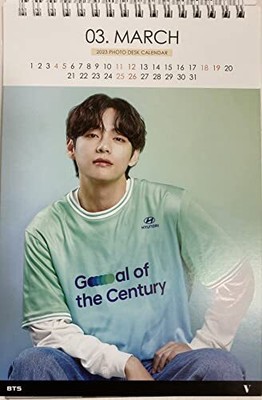 BTS V 2023-2024 V Desk Calendar Bangtan Boys Desk Calendar (Tete) | eBay