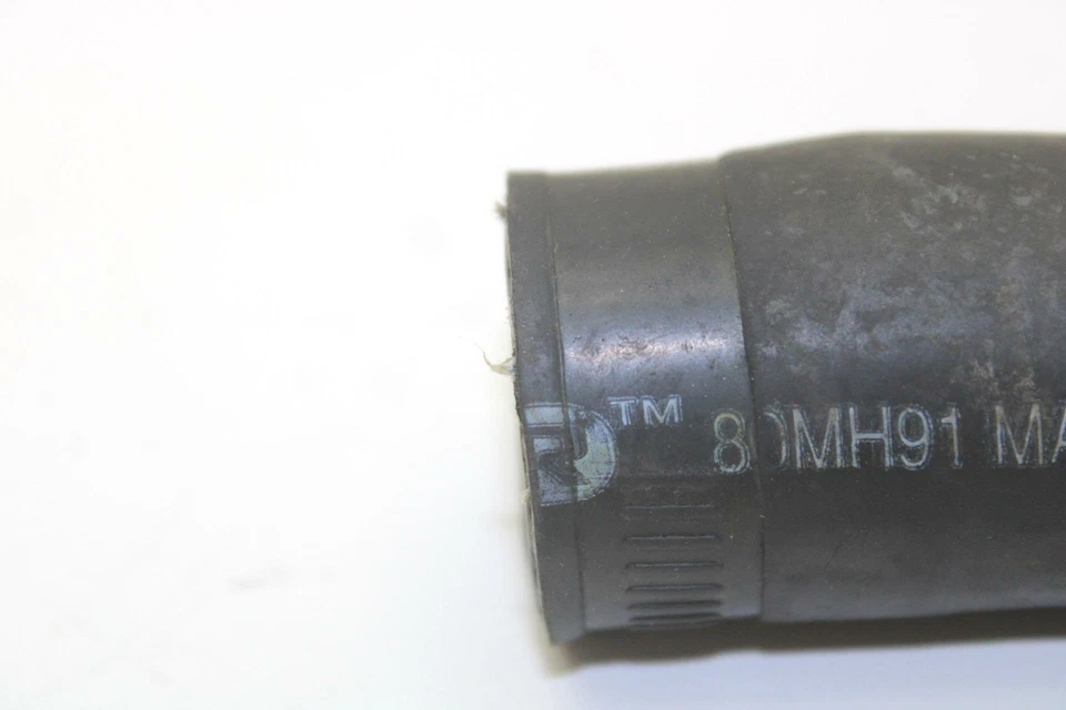 96 Arctic Cat ZR 580 EFI OEM Tube/Rear Exchanger Coolant Hose 0610-239 Q1424 - Imagem 2 de 4