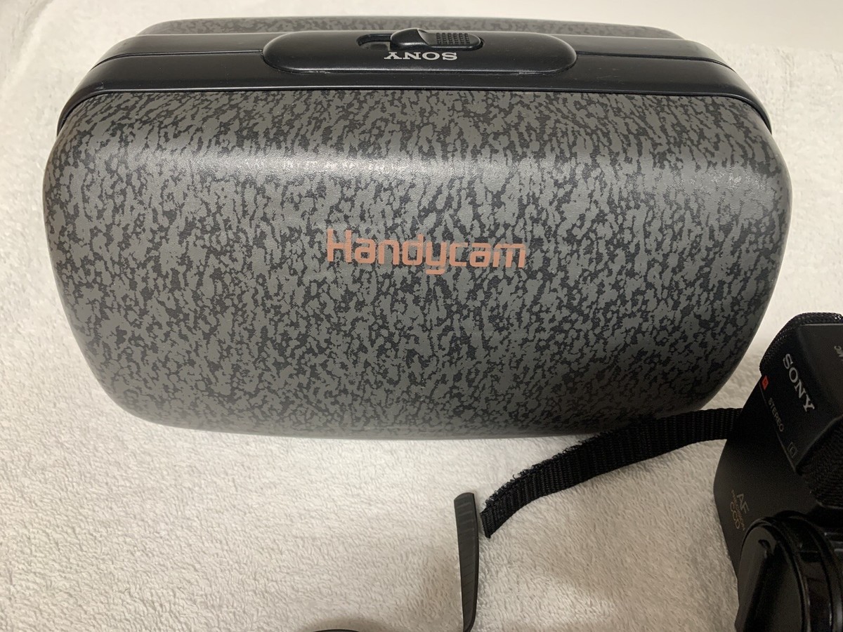 SONY handycam video 8 CDD-TR75