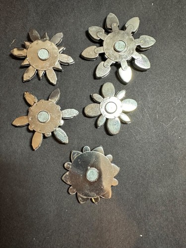 Plastic Cabochon Flower Refrigerator Magnets Set Of 5 - Picture 7 of 9