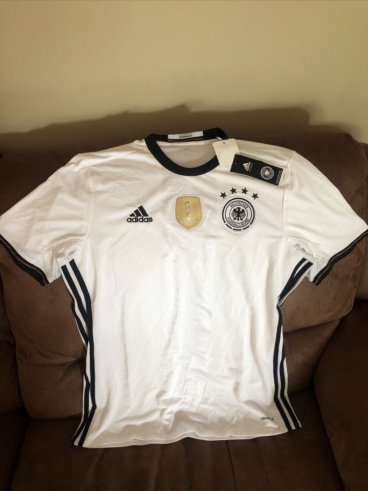 Adidas germany 2014 World Cup Champions soccer jersey new with tag size L  Men's